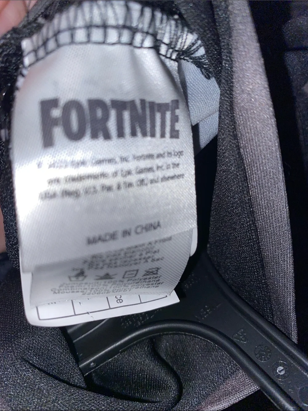 Kids Fortnite Omega Purple Costume with mask size medium 8-10